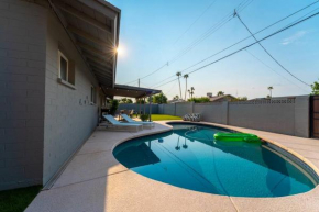 Splash and Relax by HomeSlice Stays